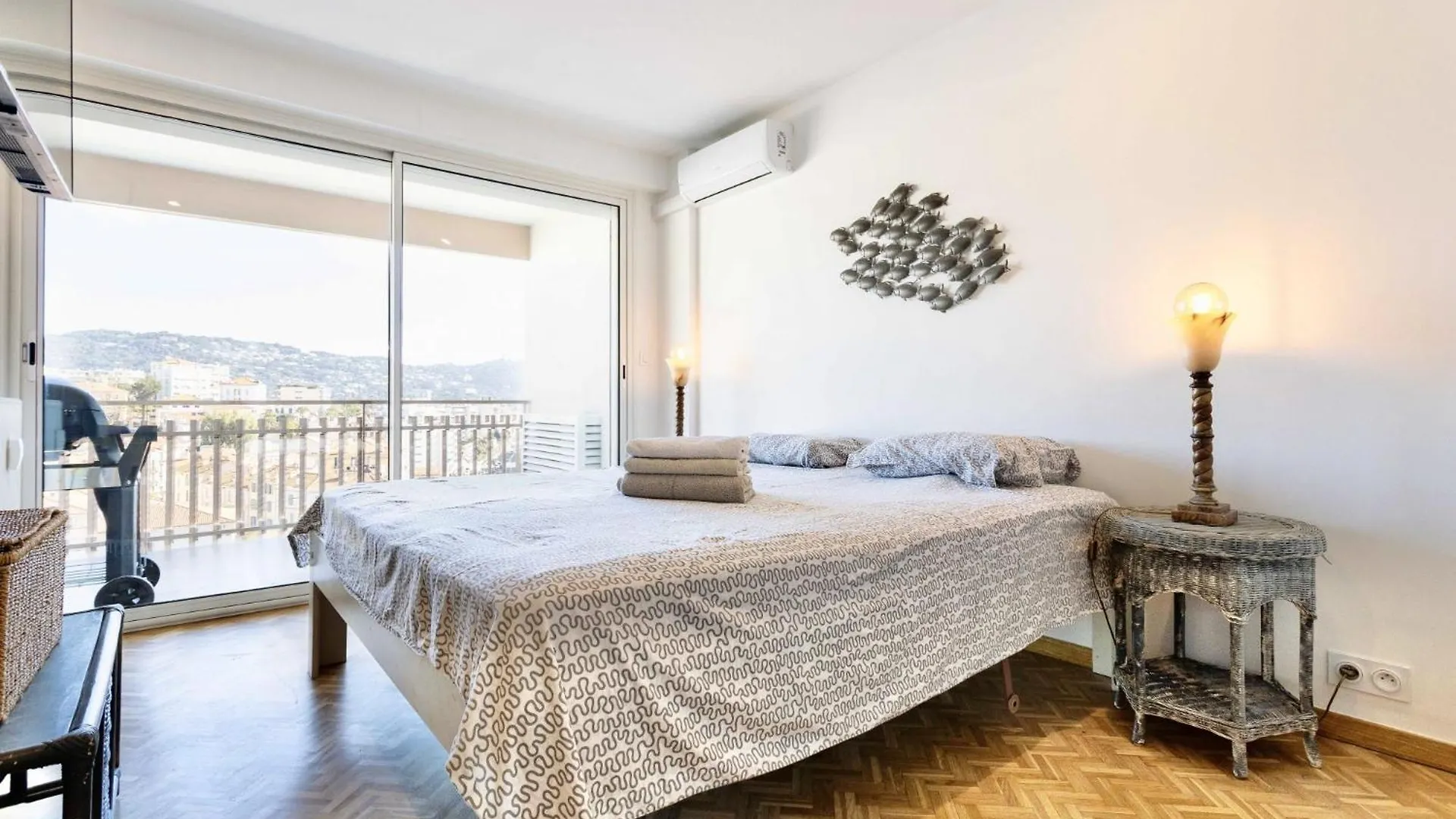 L'Escale - Palace View Home With Terrace Cannes France